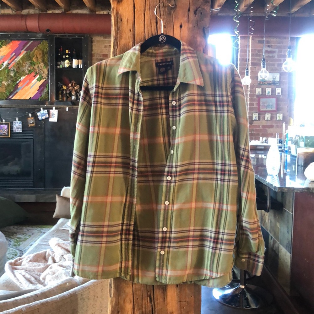 green flannel, never worn, in good condition